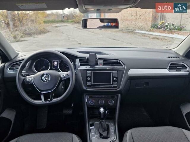 Синий Фольксваген Тигуан, объемом двигателя 2 л и пробегом 174 тыс. км за 16500 $, фото 22 на Automoto.ua