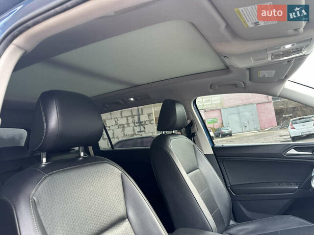 Синій Фольксваген Тігуан, об'ємом двигуна 2 л та пробігом 192 тис. км за 16999 $, фото 44 на Automoto.ua