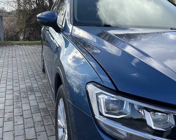 Синий Фольксваген Тигуан, объемом двигателя 2 л и пробегом 109 тыс. км за 18000 $, фото 9 на Automoto.ua