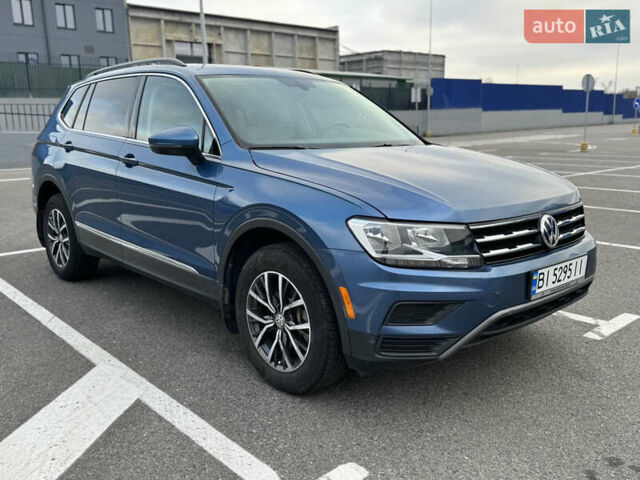 Синий Фольксваген Тигуан, объемом двигателя 1.98 л и пробегом 105 тыс. км за 18350 $, фото 4 на Automoto.ua