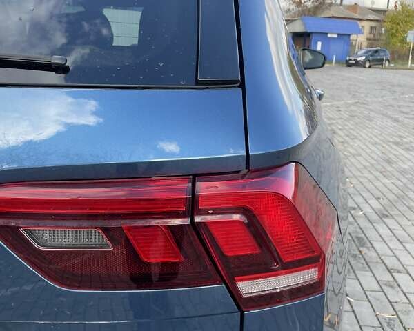 Синий Фольксваген Тигуан, объемом двигателя 2 л и пробегом 109 тыс. км за 18000 $, фото 13 на Automoto.ua