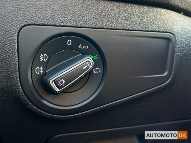 Синій Фольксваген Тігуан, об'ємом двигуна 2 л та пробігом 164 тис. км за 25300 $, фото 18 на Automoto.ua