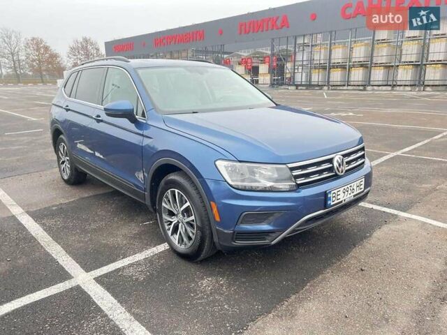 Синій Фольксваген Тігуан, об'ємом двигуна 2 л та пробігом 144 тис. км за 19700 $, фото 19 на Automoto.ua