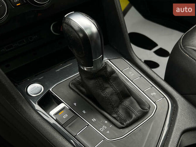 Синій Фольксваген Тігуан, об'ємом двигуна 2 л та пробігом 85 тис. км за 28500 $, фото 21 на Automoto.ua