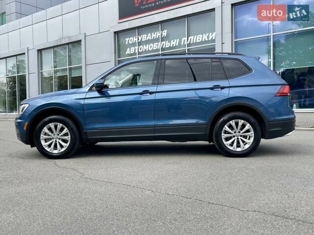 Синій Фольксваген Тігуан, об'ємом двигуна 1.98 л та пробігом 129 тис. км за 17900 $, фото 3 на Automoto.ua