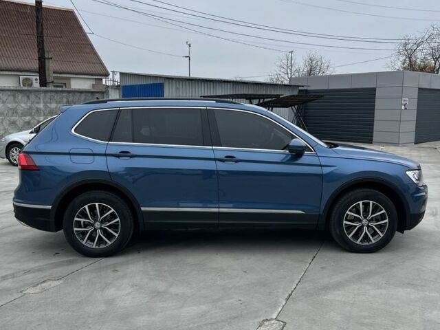 Синий Фольксваген Тигуан, объемом двигателя 2 л и пробегом 69 тыс. км за 17500 $, фото 8 на Automoto.ua