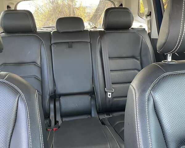 Синий Фольксваген Тигуан, объемом двигателя 2 л и пробегом 109 тыс. км за 18000 $, фото 28 на Automoto.ua