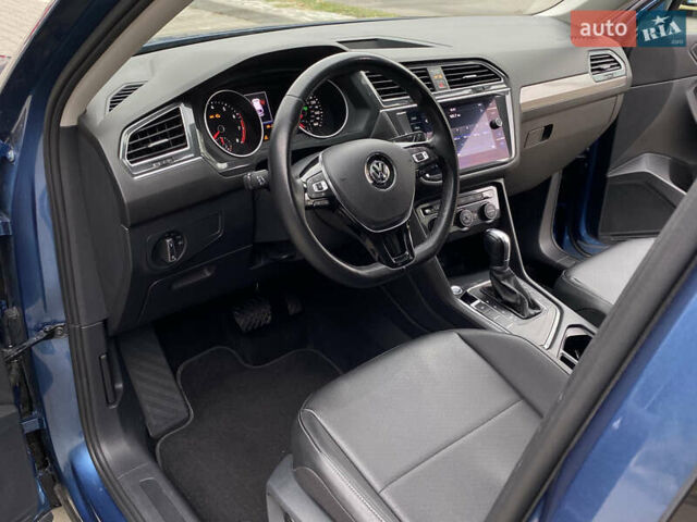Синий Фольксваген Тигуан, объемом двигателя 1.98 л и пробегом 66 тыс. км за 19850 $, фото 39 на Automoto.ua