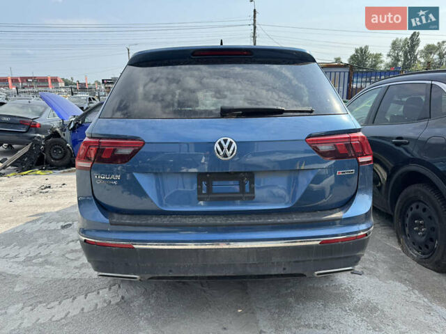 Синій Фольксваген Тігуан, об'ємом двигуна 1.98 л та пробігом 70 тис. км за 10100 $, фото 1 на Automoto.ua