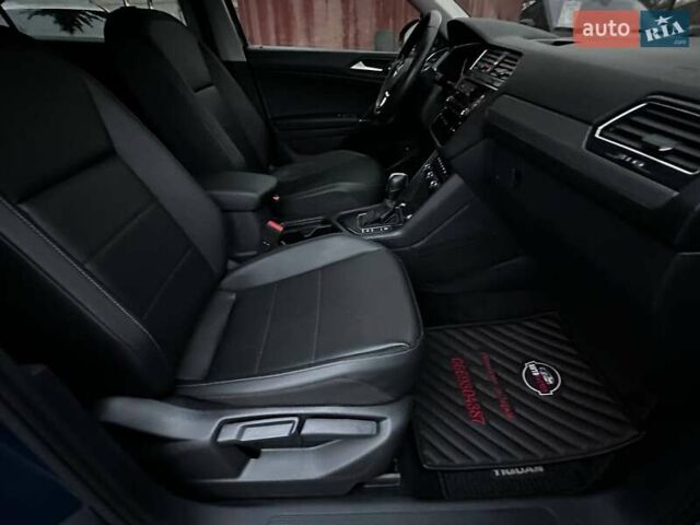 Синій Фольксваген Тігуан, об'ємом двигуна 1.98 л та пробігом 85 тис. км за 19500 $, фото 18 на Automoto.ua