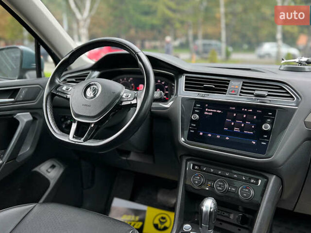 Синій Фольксваген Тігуан, об'ємом двигуна 2 л та пробігом 85 тис. км за 28500 $, фото 12 на Automoto.ua