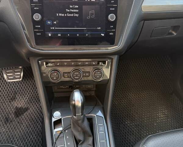 Синий Фольксваген Тигуан, объемом двигателя 2 л и пробегом 43 тыс. км за 19500 $, фото 11 на Automoto.ua