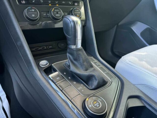 Синій Фольксваген Тігуан, об'ємом двигуна 2 л та пробігом 49 тис. км за 7800 $, фото 11 на Automoto.ua