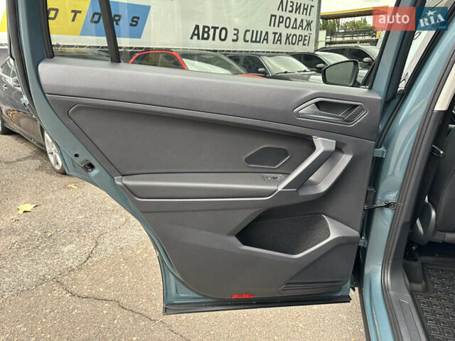 Синій Фольксваген Тігуан, об'ємом двигуна 2 л та пробігом 35 тис. км за 25500 $, фото 31 на Automoto.ua