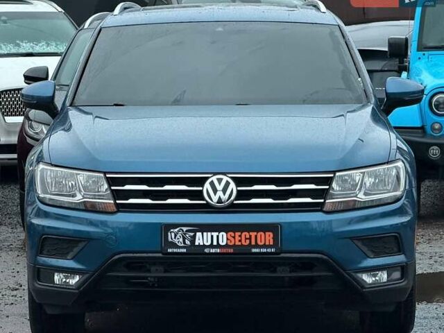 Синій Фольксваген Тігуан, об'ємом двигуна 1.98 л та пробігом 85 тис. км за 19500 $, фото 3 на Automoto.ua