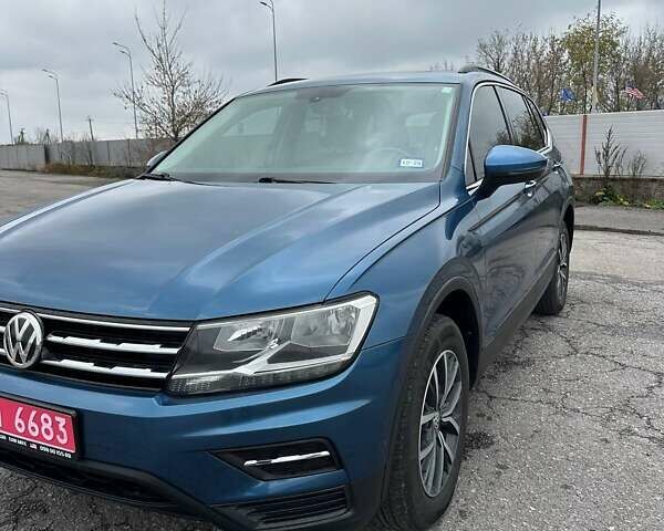Синий Фольксваген Тигуан, объемом двигателя 2 л и пробегом 213 тыс. км за 17800 $, фото 9 на Automoto.ua