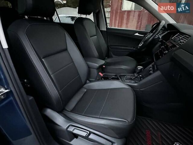 Синій Фольксваген Тігуан, об'ємом двигуна 1.98 л та пробігом 85 тис. км за 19500 $, фото 17 на Automoto.ua