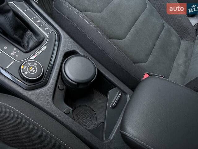 Синий Фольксваген Тигуан, объемом двигателя 1.98 л и пробегом 166 тыс. км за 26950 $, фото 59 на Automoto.ua