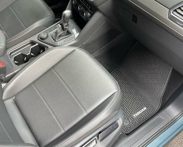 Синий Фольксваген Тигуан, объемом двигателя 1.98 л и пробегом 99 тыс. км за 20499 $, фото 9 на Automoto.ua