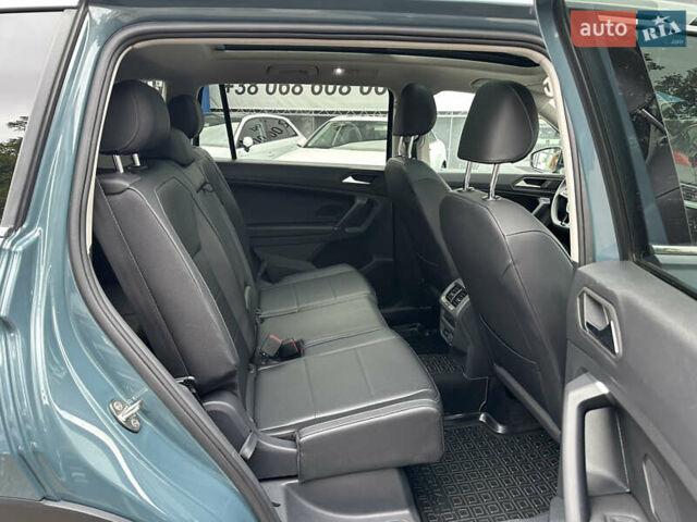 Синій Фольксваген Тігуан, об'ємом двигуна 2 л та пробігом 35 тис. км за 25500 $, фото 35 на Automoto.ua