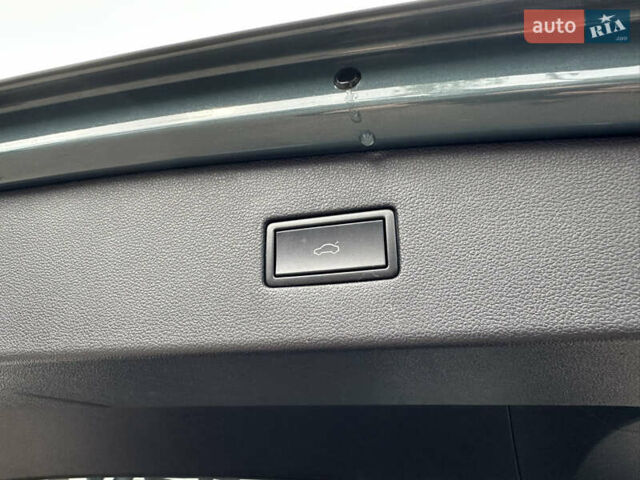 Синій Фольксваген Тігуан, об'ємом двигуна 2 л та пробігом 35 тис. км за 25500 $, фото 34 на Automoto.ua