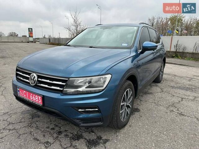 Синий Фольксваген Тигуан, объемом двигателя 2 л и пробегом 213 тыс. км за 17800 $, фото 31 на Automoto.ua