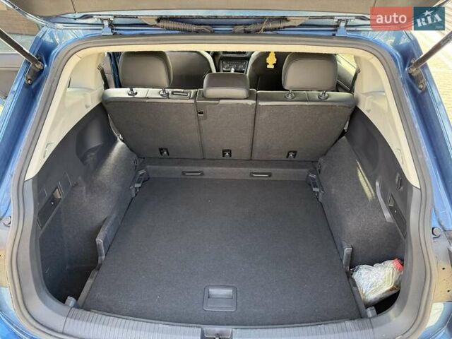 Синий Фольксваген Тигуан, объемом двигателя 2 л и пробегом 43 тыс. км за 19500 $, фото 17 на Automoto.ua