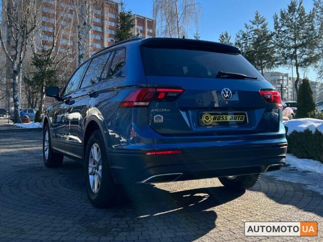 Синій Фольксваген Тігуан, об'ємом двигуна 2 л та пробігом 23 тис. км за 24800 $, фото 4 на Automoto.ua