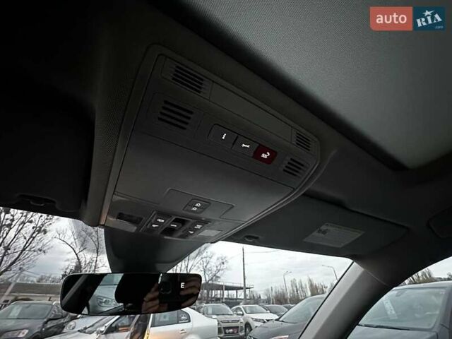 Синій Фольксваген Тігуан, об'ємом двигуна 1.98 л та пробігом 85 тис. км за 19500 $, фото 28 на Automoto.ua