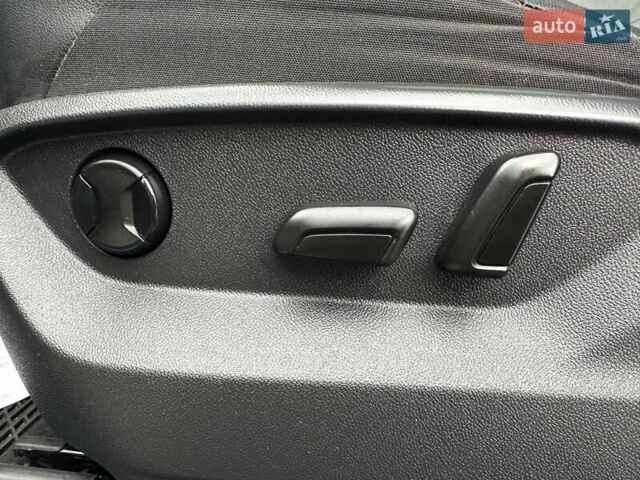 Синий Фольксваген Тигуан, объемом двигателя 2 л и пробегом 213 тыс. км за 17800 $, фото 14 на Automoto.ua