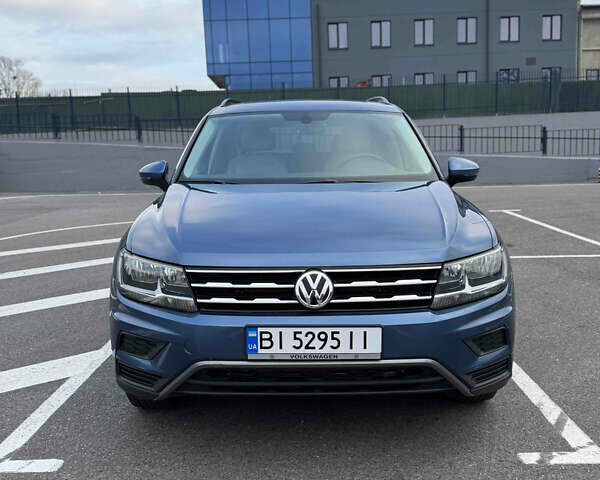 Синий Фольксваген Тигуан, объемом двигателя 1.98 л и пробегом 105 тыс. км за 18350 $, фото 1 на Automoto.ua