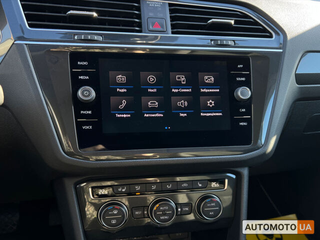 Синій Фольксваген Тігуан, об'ємом двигуна 2 л та пробігом 164 тис. км за 25300 $, фото 21 на Automoto.ua