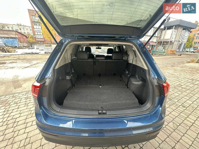 Синій Фольксваген Тігуан, об'ємом двигуна 2 л та пробігом 192 тис. км за 16999 $, фото 33 на Automoto.ua