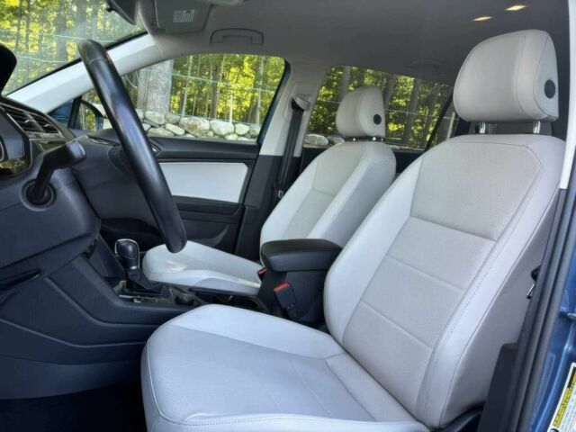 Синій Фольксваген Тігуан, об'ємом двигуна 2 л та пробігом 49 тис. км за 7800 $, фото 6 на Automoto.ua