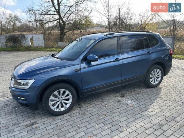 Синий Фольксваген Тигуан, объемом двигателя 2 л и пробегом 109 тыс. км за 18000 $, фото 7 на Automoto.ua