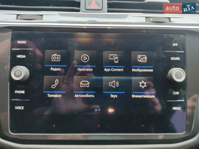 Синий Фольксваген Тигуан, объемом двигателя 2 л и пробегом 43 тыс. км за 19500 $, фото 22 на Automoto.ua