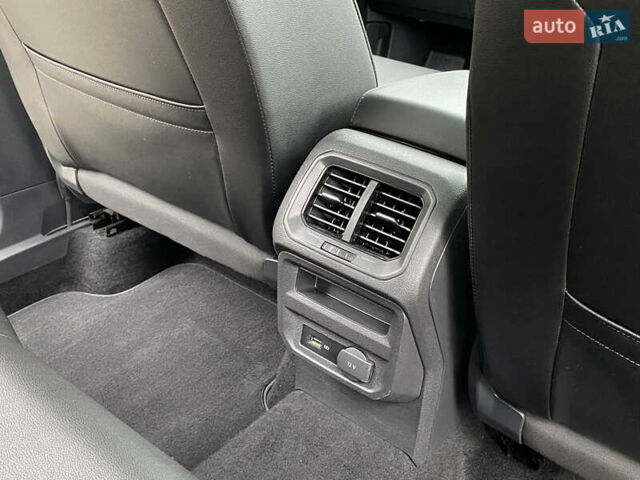 Синий Фольксваген Тигуан, объемом двигателя 1.98 л и пробегом 66 тыс. км за 19850 $, фото 27 на Automoto.ua