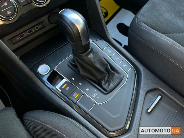 Синій Фольксваген Тігуан, об'ємом двигуна 2 л та пробігом 164 тис. км за 25300 $, фото 19 на Automoto.ua