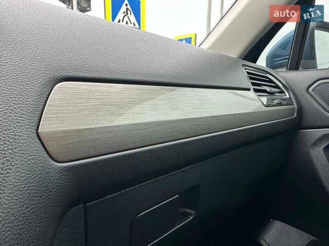 Синий Фольксваген Тигуан, объемом двигателя 2 л и пробегом 213 тыс. км за 17800 $, фото 20 на Automoto.ua