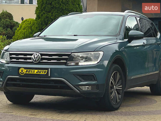 Синій Фольксваген Тігуан, об'ємом двигуна 2 л та пробігом 85 тис. км за 28500 $, фото 2 на Automoto.ua
