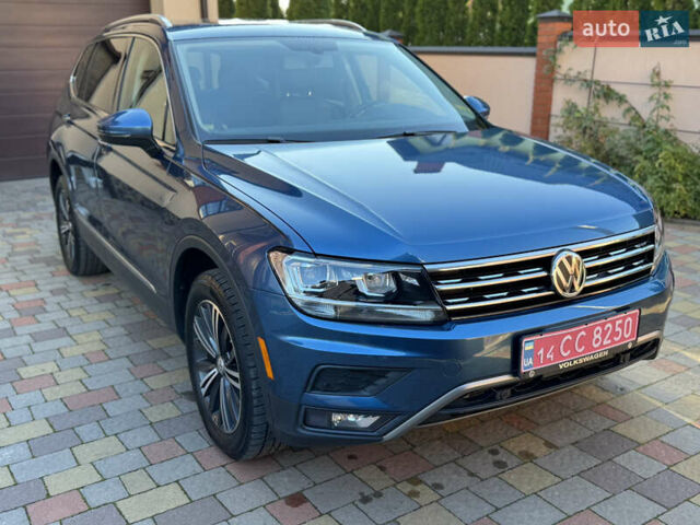 Синий Фольксваген Тигуан, объемом двигателя 1.98 л и пробегом 166 тыс. км за 19200 $, фото 3 на Automoto.ua