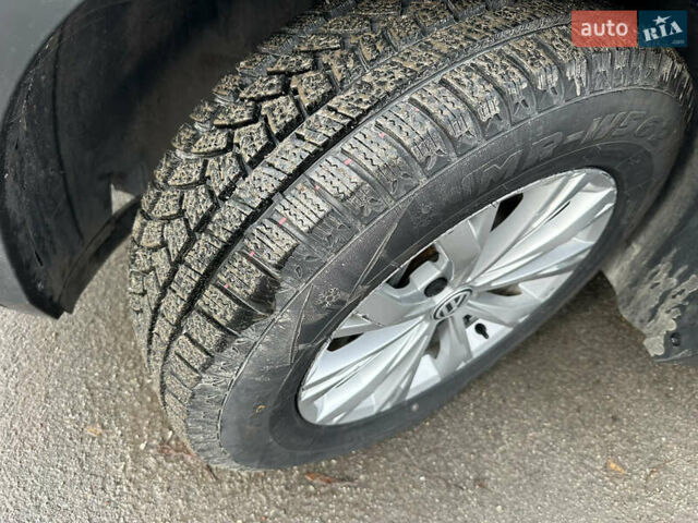 Синій Фольксваген Тігуан, об'ємом двигуна 2 л та пробігом 192 тис. км за 16999 $, фото 23 на Automoto.ua