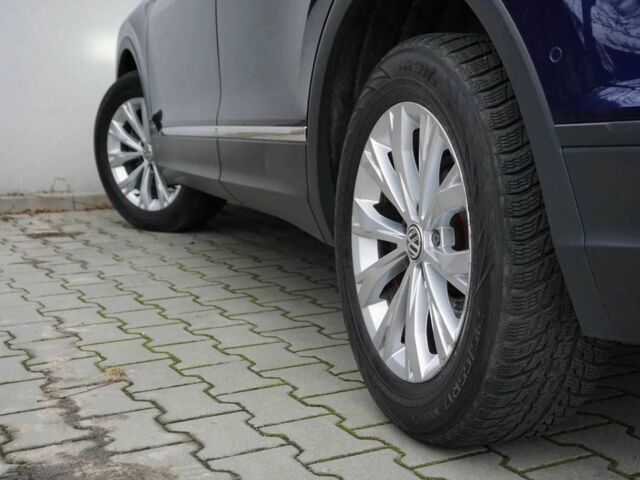 Синий Фольксваген Тигуан, объемом двигателя 2 л и пробегом 91 тыс. км за 10900 $, фото 4 на Automoto.ua