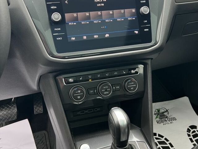 Синий Фольксваген Тигуан, объемом двигателя 2 л и пробегом 69 тыс. км за 17500 $, фото 23 на Automoto.ua