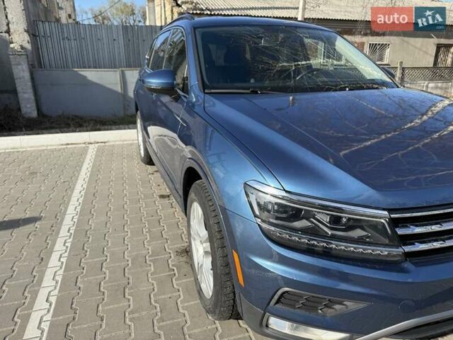 Синий Фольксваген Тигуан, объемом двигателя 2 л и пробегом 43 тыс. км за 19500 $, фото 4 на Automoto.ua