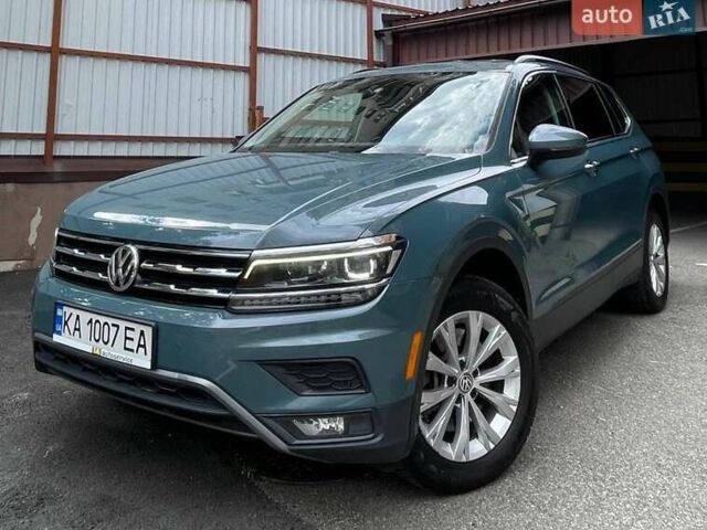 Синий Фольксваген Тигуан, объемом двигателя 1.98 л и пробегом 99 тыс. км за 20499 $, фото 2 на Automoto.ua