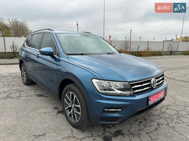 Синий Фольксваген Тигуан, объемом двигателя 2 л и пробегом 213 тыс. км за 17800 $, фото 32 на Automoto.ua