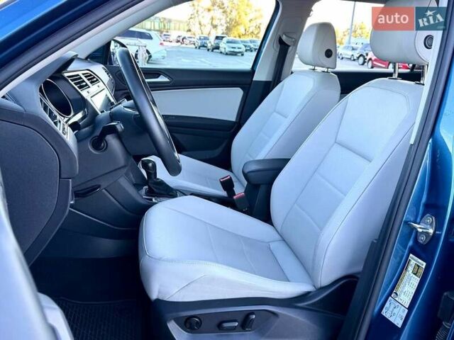 Синий Фольксваген Тигуан, объемом двигателя 2 л и пробегом 96 тыс. км за 20990 $, фото 21 на Automoto.ua