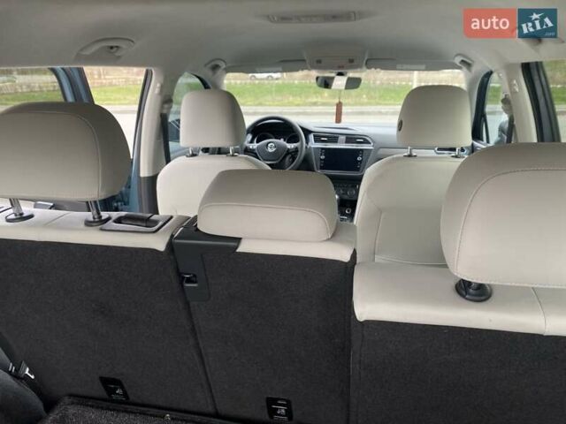 Синій Фольксваген Тігуан, об'ємом двигуна 2 л та пробігом 109 тис. км за 22000 $, фото 35 на Automoto.ua