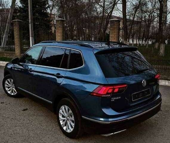 Синій Фольксваген Тігуан, об'ємом двигуна 2 л та пробігом 109 тис. км за 14500 $, фото 7 на Automoto.ua